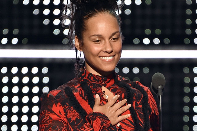 Алиша Киз голая, фото Alicia Keys